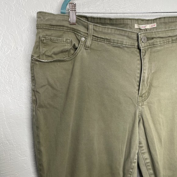 Levis Women Plus Size 22W Olive Green 711 Skinny Jeans Ankle Stretch 26" Inseam - Picture 4 of 11